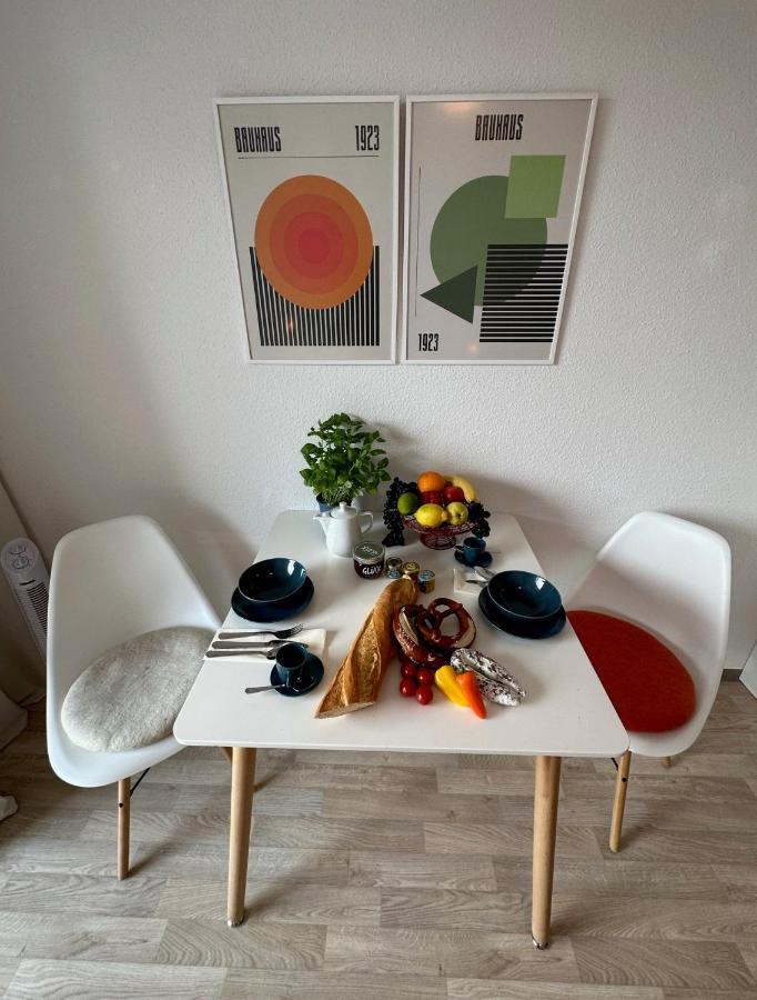 Stilvolles Und Modernes Appartement Mit Sonnigem Balkon In Flughafen- Und Messenaehe 31 Leinfelden-Echterdingen Exteriör bild